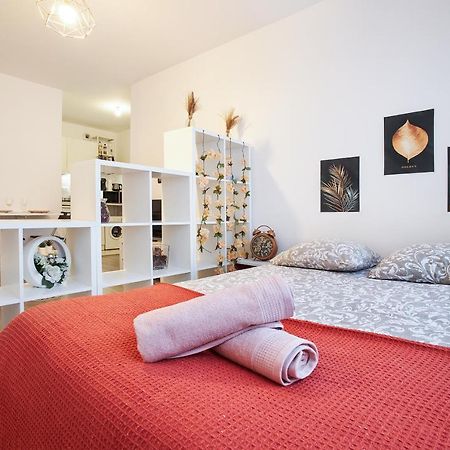 Le Cosy Hous'In Studio Meudon Apartment Bagian luar foto